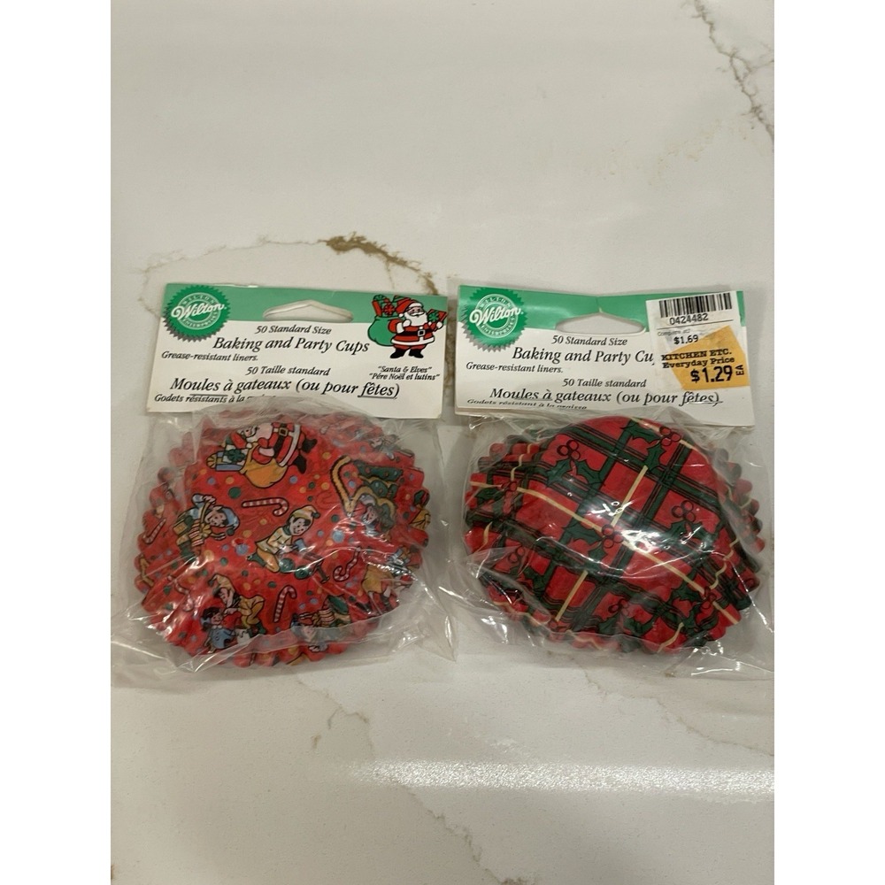 Vintage Cupcake Liners Christmas Set of 2 Wilton 1995 Red Green Retro Plaid Elf